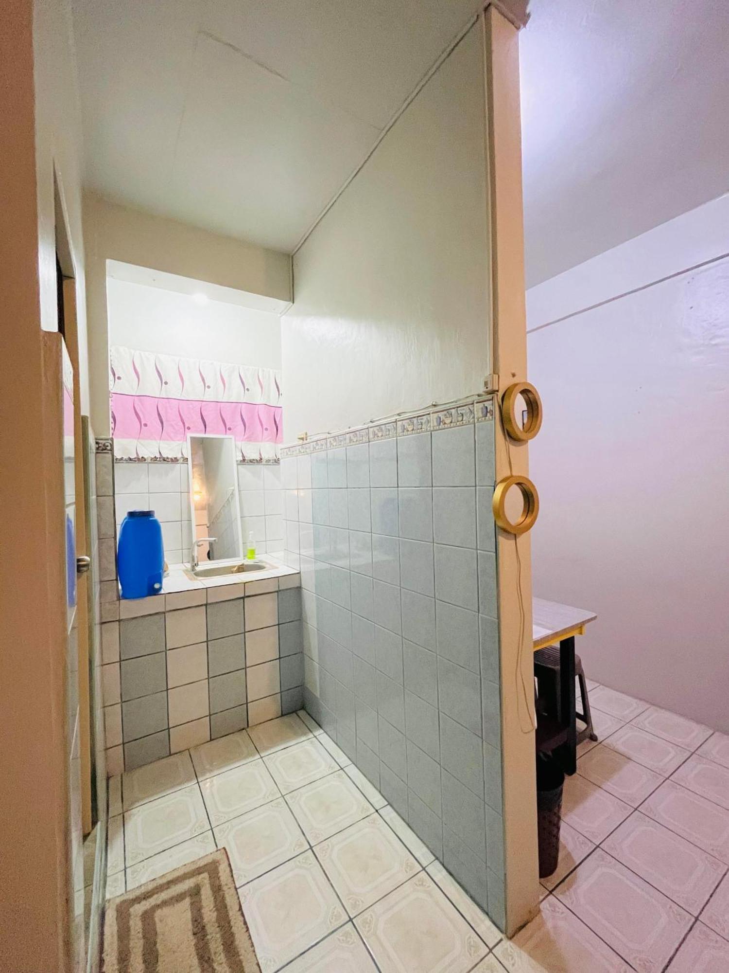The Studio Byhome Puerto Princesa Exterior photo
